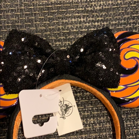 Minnie Mouse Ear Headband with Sequined Bow Candy. LAST ONE - Picture 6 of 8